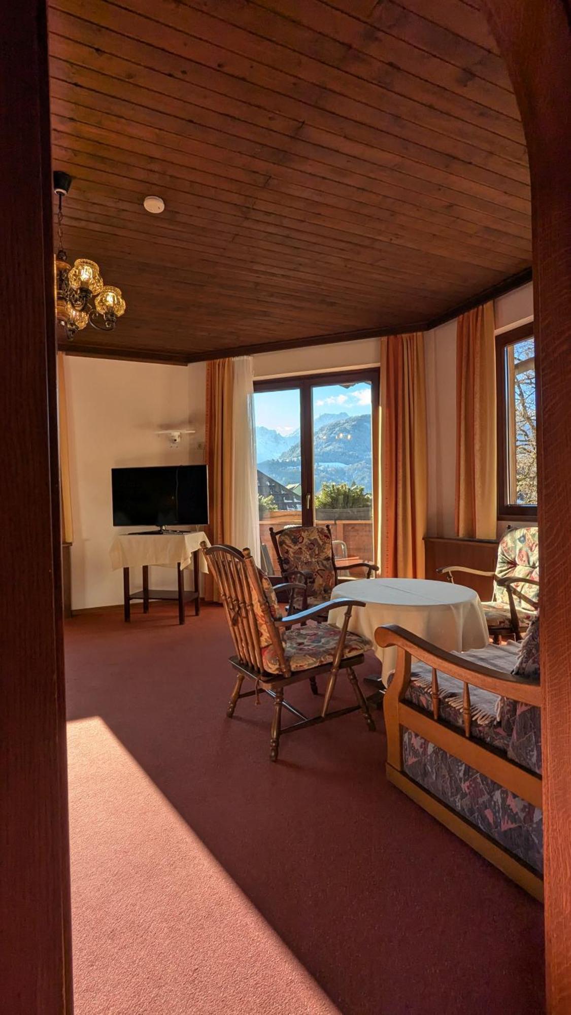 Gasthof-Fleischerei Engl Kotschach-Mauthen Exteriör bild